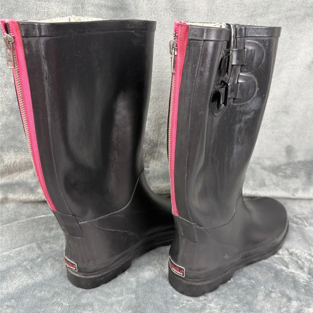 chooka stride confidently